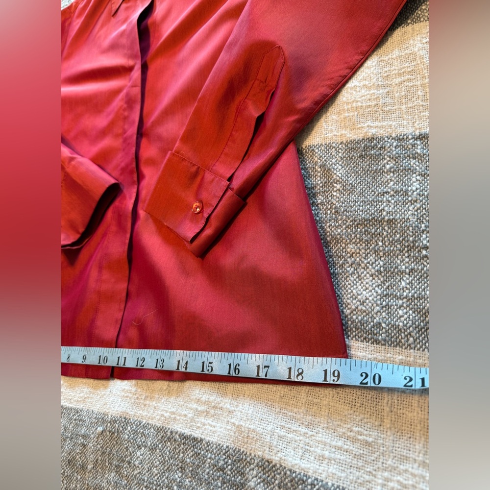 Vtg Express 100% Silk Button Up Shirt Sz 3/4 Red/Orange
Shiny Long Sleeve 90’s - Picture 4 of 11